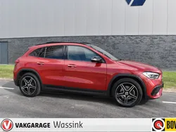 Rood Gebruikt 2020 Mercedes GLA200 Business SUV | € 34.940 (Eerlijke prijs)
