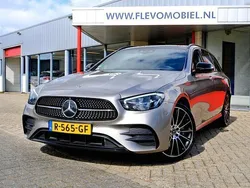 Grijs Gebruikt 2022 Mercedes 300 AMG Stationwagen | € 34.450 (Eerlijke prijs)