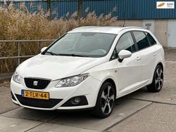 Wit Gebruikt 2011 Seat Ibiza ST Style Stationwagen | € 4.299 (Eerlijke prijs)