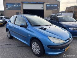 Blauw Gebruikt 2002 Peugeot 206 Hatchback | € 1.950 (Eerlijke prijs)