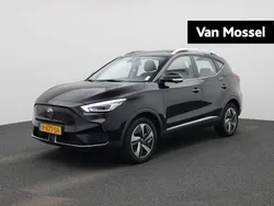 Zwart Gebruikt 2022 MG ZS Luxury Sedan | € 19.795 (Eerlijke prijs)