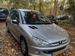 Zilver Gebruikt 2008 Peugeot 206 Hatchback | € 2.495 (Iets duurder)