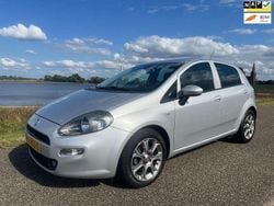 Grijs Gebruikt 2016 Fiat Punto Evo Lounge Hatchback | € 4.550 (Eerlijke prijs)