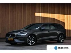 Grijs Gebruikt 2023 Volvo V60 Stationwagen | € 36.900 (Eerlijke prijs)