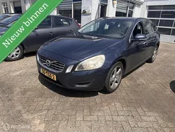 Blauw Gebruikt 2011 Volvo V60 Summum Stationwagen | € 3.475 (Super prijs)