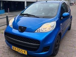 Blauw Gebruikt 2009 Peugeot 107 Hatchback | € 3.250 (Iets duurder)
