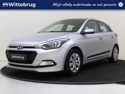 Grijs Gebruikt 2018 Hyundai i20 Comfort Hatchback | € 13.425 (Eerlijke prijs)