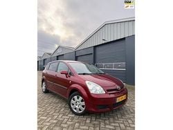 Rood Gebruikt 2005 Toyota Corolla Verso Terra MPV | € 3.600 (Eerlijke prijs)