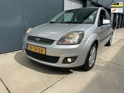 Grijs Gebruikt 2007 Ford Fiesta Futura Hatchback | € 1.945 (Eerlijke prijs)