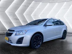 Grijs Gebruikt 2013 Chevrolet Cruze LT Hatchback | € 5.940 (Eerlijke prijs)