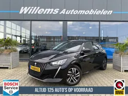 Zwart Gebruikt 2022 Peugeot 208 Allure Hatchback | € 14.850 (Goede deal)