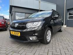 Zwart Gebruikt 2017 Dacia Logan MCV Ambiance Stationwagen | € 8.850 (Eerlijke prijs)