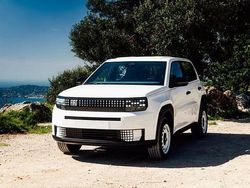 Wit Nieuw 2025 Fiat Grande Panda Red SUV | € 24.900 (Eerlijke prijs)