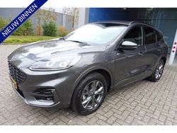 Grijs Gebruikt 2023 Ford Kuga ST-Line SUV | € 29.994 (Eerlijke prijs)