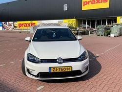 Wit Gebruikt 2016 VW Golf VII GTE Hatchback | € 14.900 (Eerlijke prijs)