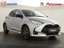 Zilver Gebruikt 2021 Toyota Yaris Hybrid Style Hatchback | € 22.899 (Eerlijke prijs)