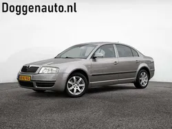 Beige Gebruikt 2007 Skoda Superb Comfort Sedan | € 6.475