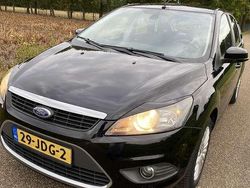 Zwart Gebruikt 2009 Ford Focus Titanium Hatchback | € 3.999 (Iets duurder)