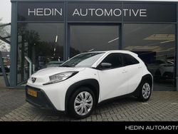 Wit Gebruikt 2024 Toyota Aygo Business Edition Hatchback | € 16.940 (Goede deal)