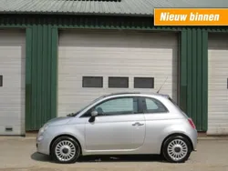 Grijs, metallic lak Gebruikt 2010 Fiat 500 Lounge Hatchback | € 4.450 (Goede deal)