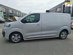 Zilver Gebruikt 2017 Peugeot Expert Premium Van | € 9.999 (Goede deal)