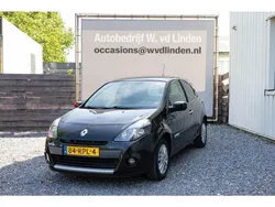 Zwart Gebruikt 2012 Renault Clio IV Collection Hatchback | € 4.950 (Eerlijke prijs)
