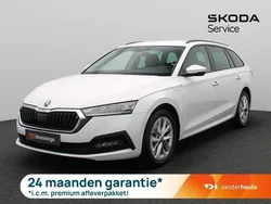 Wit Gebruikt 2024 Skoda Octavia Business Line Stationwagen | € 34.000 (Eerlijke prijs)