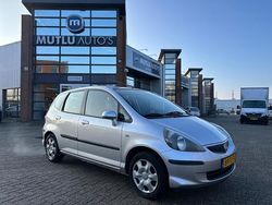 Grijs Gebruikt 2006 Honda Jazz Cool Hatchback | € 2.990 (Eerlijke prijs)