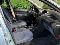 Gebruikt 2001 Peugeot 206 Hatchback | € 2.000 (Iets duurder)