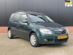 Groen, metallic lak Gebruikt 2007 Skoda Roomster Style MPV | € 3.250 (Eerlijke prijs)