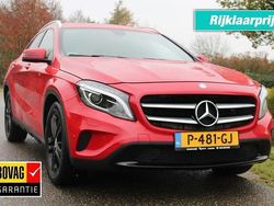 Rood Gebruikt 2015 Mercedes GLA200 Ambition SUV | € 15.900 (Eerlijke prijs)