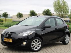 Zwart Gebruikt 2011 Mazda 2 Hatchback | € 5.450 (Eerlijke prijs)