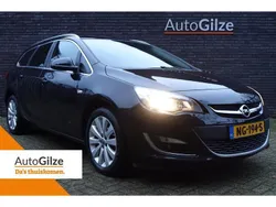 Zwart Gebruikt 2016 Opel Astra Business Stationwagen | € 8.945 (Iets duurder)
