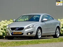 Zilver, metallic lak Gebruikt 2010 Volvo C70 Summum Cabriolet | € 19.740 (Duur)