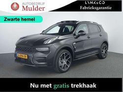 Zwart Gebruikt 2023 Lynk & Co 01 SUV | € 29.945 (Iets duurder)