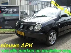 Zwart, metallic lak Gebruikt 2003 VW Polo Hatchback | € 1.249 (Eerlijke prijs)