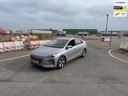 Grijs Gebruikt 2017 Hyundai Ioniq Comfort Sedan | € 7.950 (Eerlijke prijs)