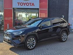 Zwart Gebruikt 2021 Toyota RAV4 Executive SUV | € 37.400 (Eerlijke prijs)