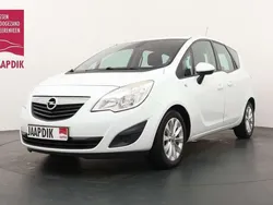 Wit Gebruikt 2013 Opel Meriva Design Edition MPV | € 5.899 (Eerlijke prijs)
