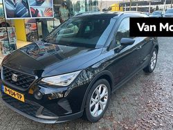 Zwart Gebruikt 2022 Seat Arona Business SUV | € 18.940 (Eerlijke prijs)
