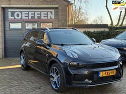 Zwart Gebruikt 2023 Lynk & Co 01 SUV | € 29.950 (Eerlijke prijs)