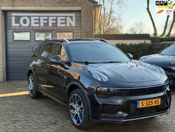 Zwart Gebruikt 2023 Lynk & Co 01 SUV | € 29.950 (Eerlijke prijs)
