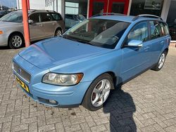 Blauw Gebruikt 2005 Volvo V50 Stationwagen | € 2.450 (Eerlijke prijs)
