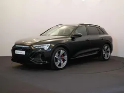 Zwart Gebruikt 2024 Audi Q8 e-tron Competition SUV | € 104.990