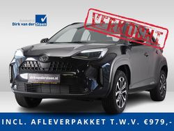 Zwart Nieuw 2025 Toyota Yaris Hybrid Executive SUV | € 32.850 (Goede deal)