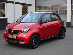 Rood Gebruikt 2015 Smart ForFour Hatchback | € 6.250 (Eerlijke prijs)