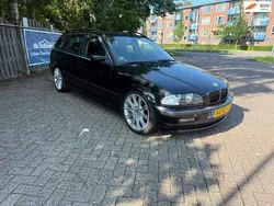 Zwart Gebruikt 2001 BMW 320 Executive Stationwagen | € 2.299 (Goede deal)