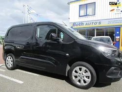 Zwart Gebruikt 2020 Opel Combo Innovation MPV | € 8.850