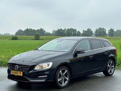 Zwart Gebruikt 2014 Volvo V60 Momentum Stationwagen | € 8.999 (Eerlijke prijs)