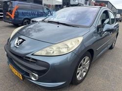 Grijs Gebruikt 2006 Peugeot 207 Hatchback | € 1.399